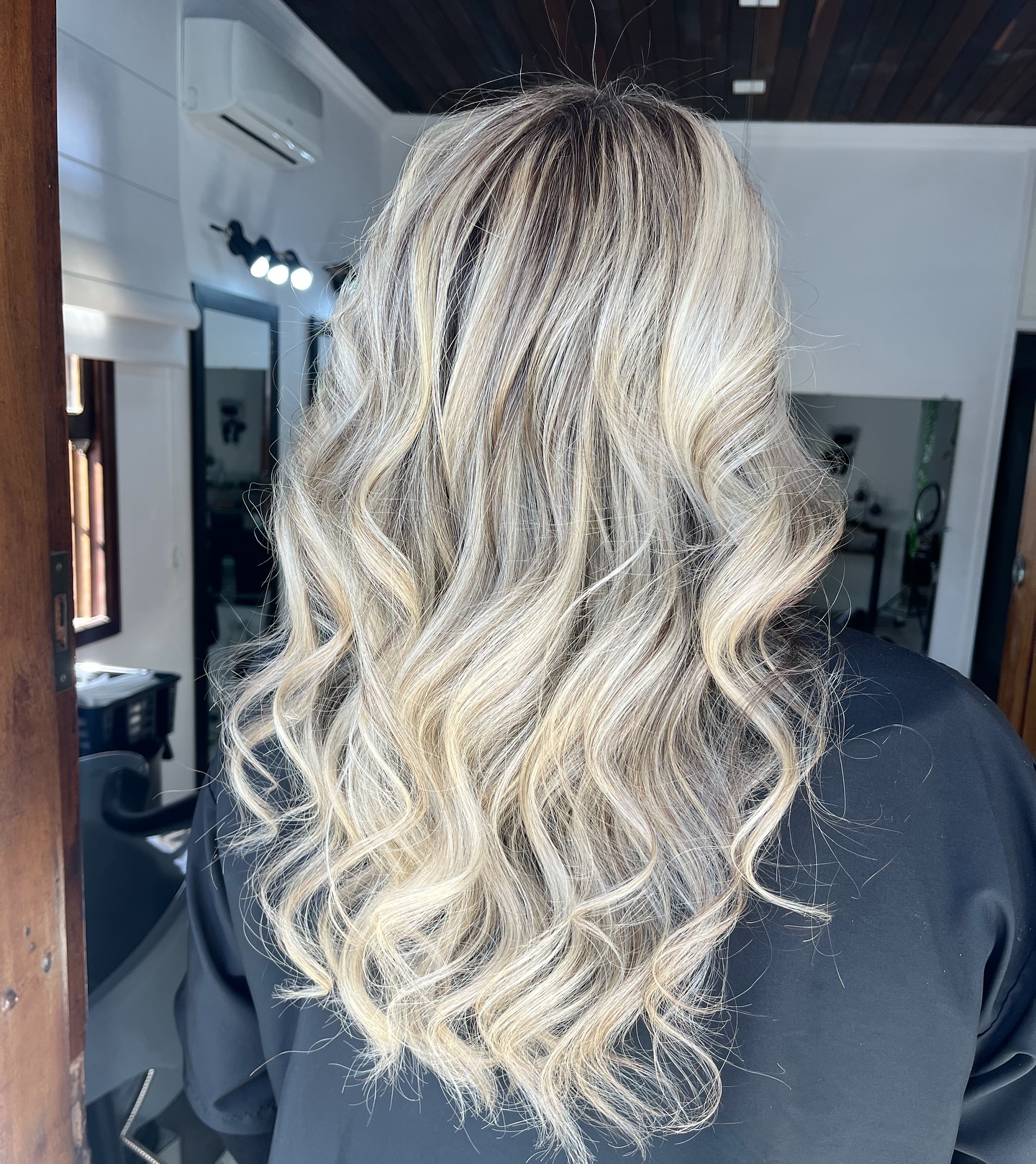 Mechas no Cabral em Curitiba | Studio Jeanne Turossi Mechas no Cabral em Curitiba | Studio Jeanne Turossi