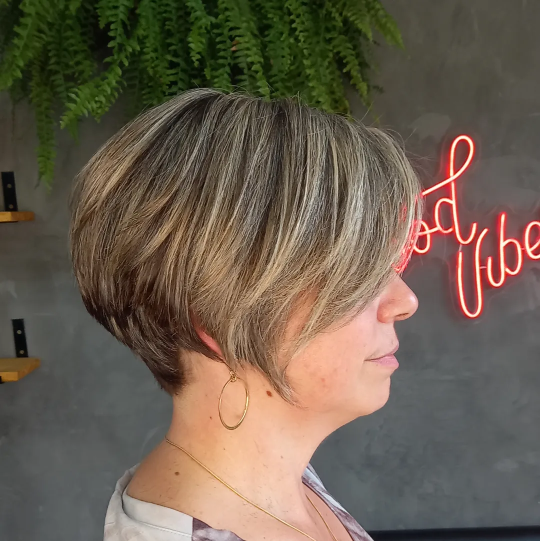 Corte Feminino no Cabral em Curitiba | Studio Jeanne Turossi